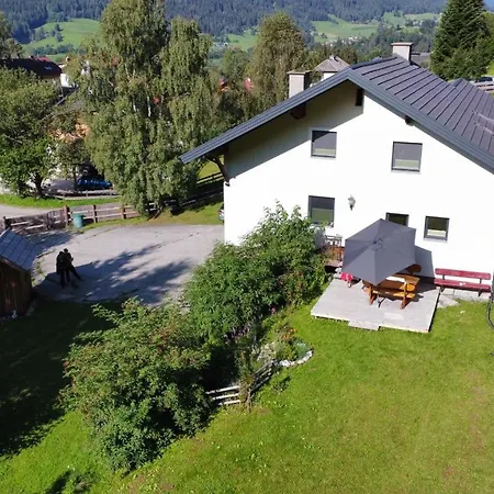 Bei Annelie Apartman